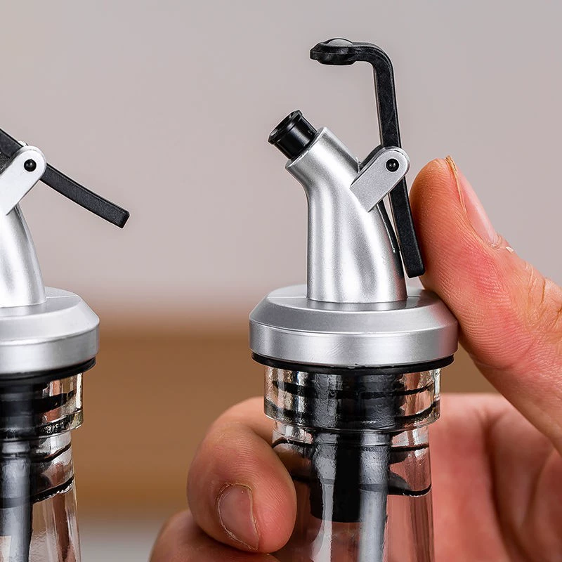 Goldene Olivenöl-Ausgießer, Öl – Kitchen Gadgets Oil Spray Bewertung und Preis